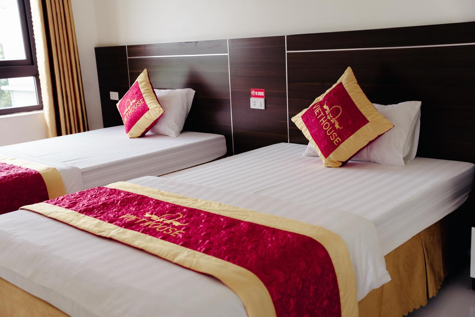 Viet House Ha Long Hotel ภายนอก รูปภาพ