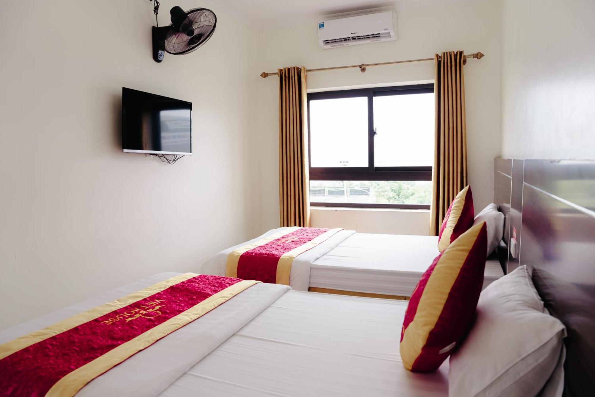 Viet House Ha Long Hotel ภายนอก รูปภาพ